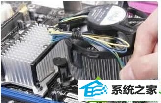 主板CpU风扇电源线插错 win10系统电脑开机提示风扇错误(CpU Fan Error)的解决方法